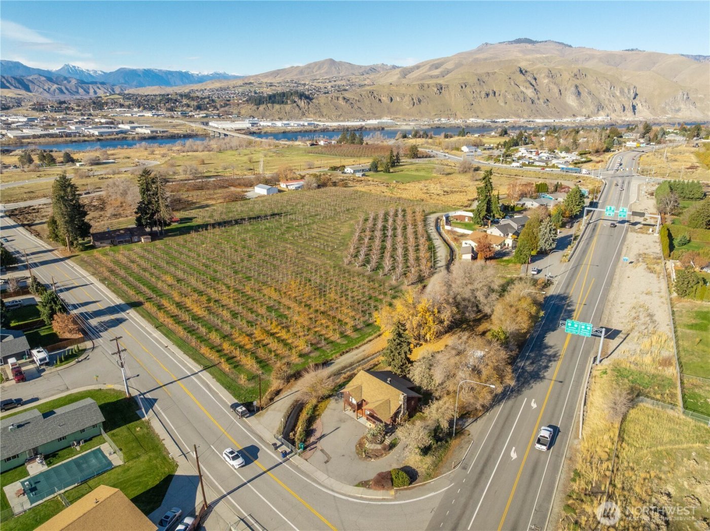 5 35th Street NW, East Wenatchee, WA 98802