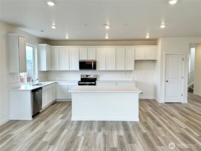 18510 137th Avenue Ct E #164, Puyallup, WA 98374 - Photo 3