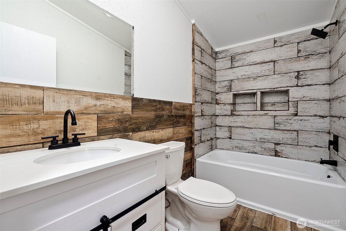 13942 169th Avenue SE, Rainier, WA 98576