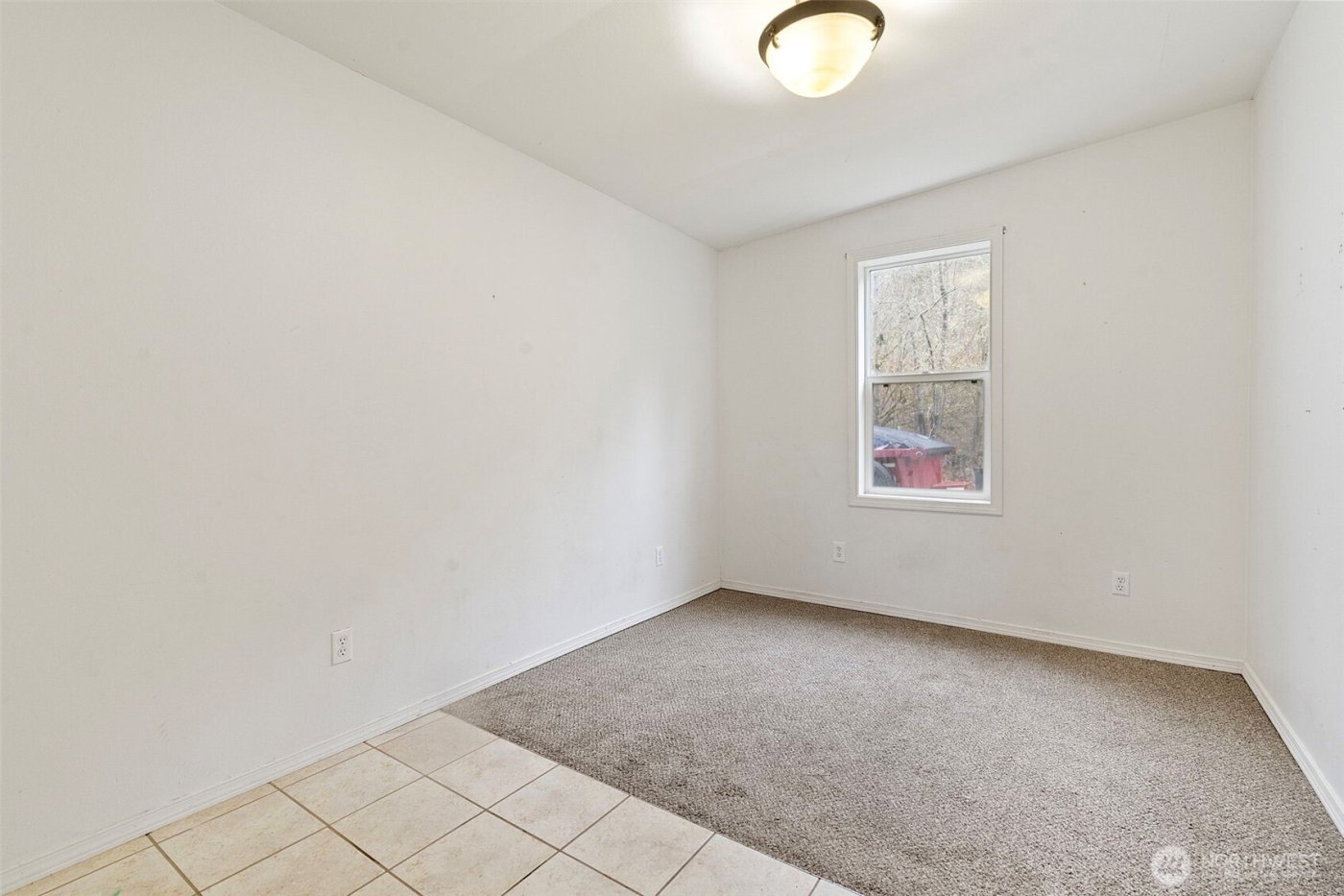 13942 169th Avenue SE, Rainier, WA 98576