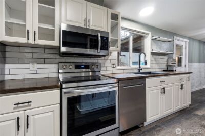 13942 169th Avenue SE, Rainier, WA 98576 - Photo 5