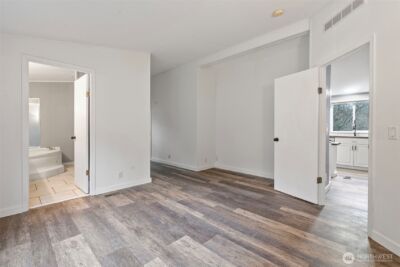 13942 169th Avenue SE, Rainier, WA 98576 - Photo 10