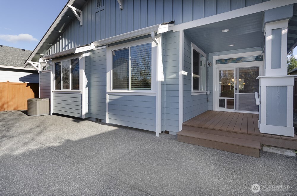 4963 Bend Drive NE, Lacey, WA 98516