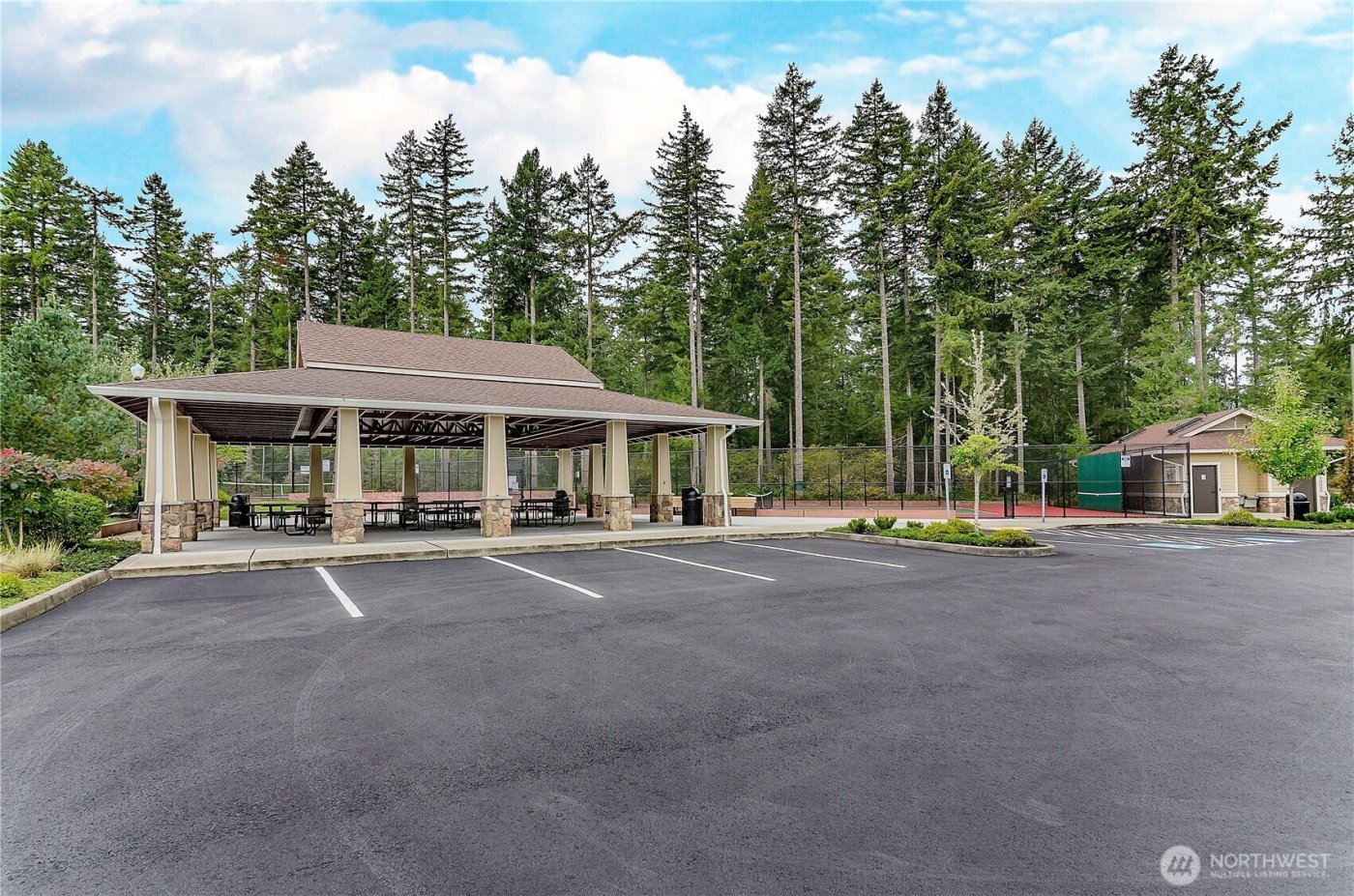 4963 Bend Drive NE, Lacey, WA 98516