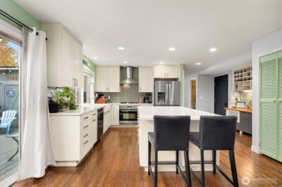15749 142nd Place SE, Renton, WA 98058 - Photo 13