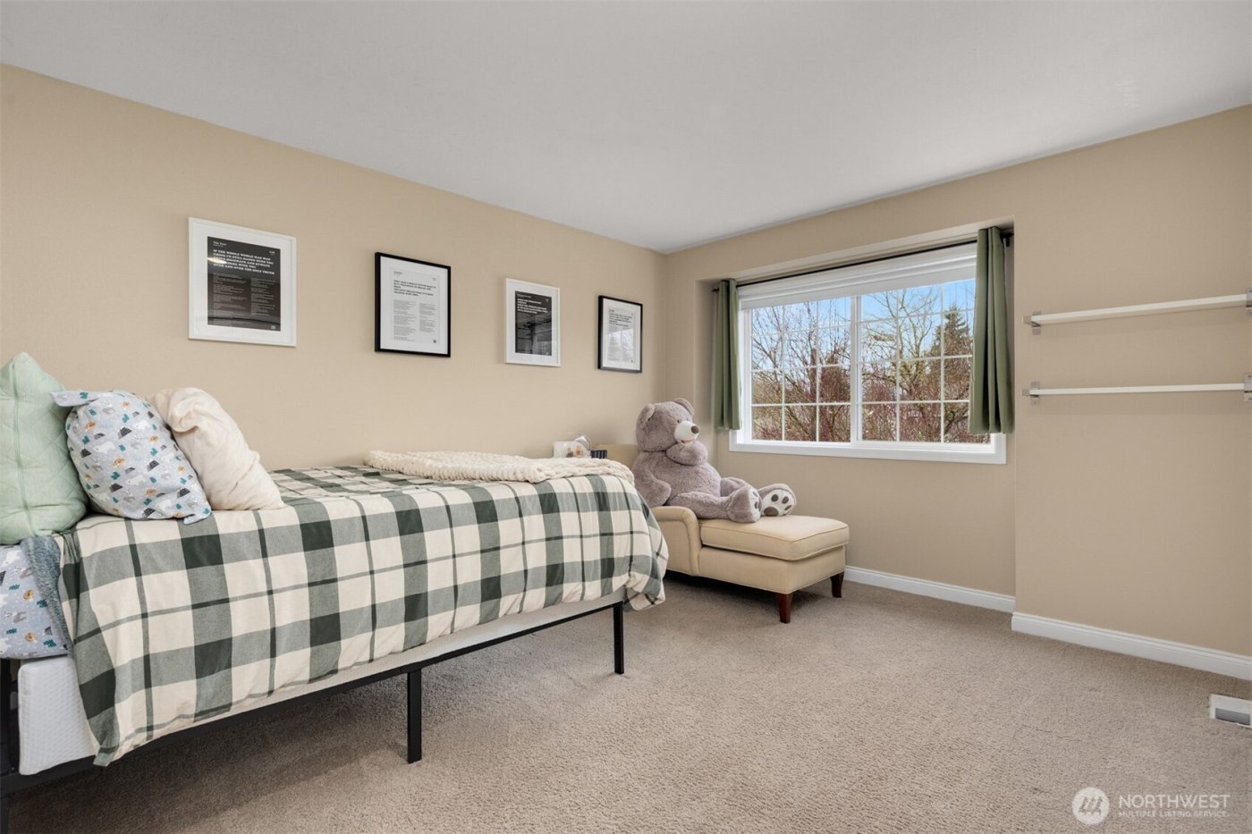 15749 142nd Place SE, Renton, WA 98058