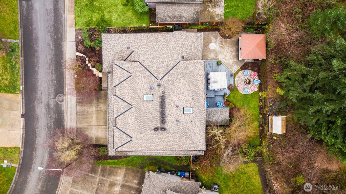 15749 142nd Place SE, Renton, WA 98058