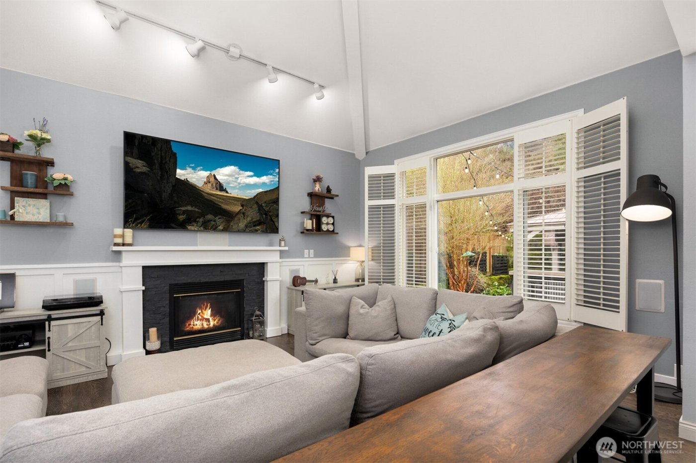 15749 142nd Place SE, Renton, WA 98058