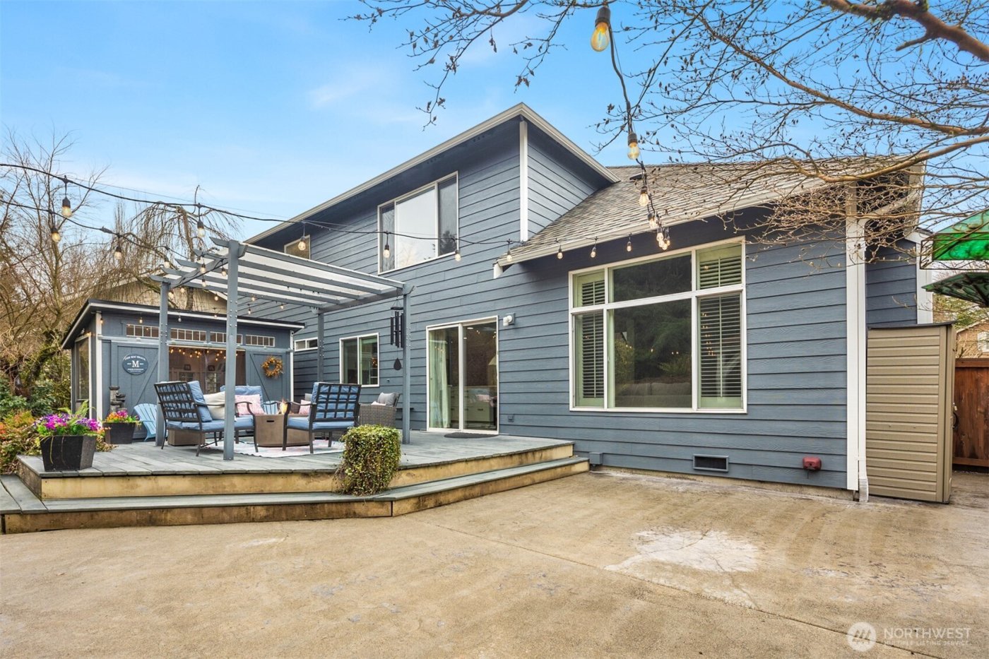 15749 142nd Place SE, Renton, WA 98058