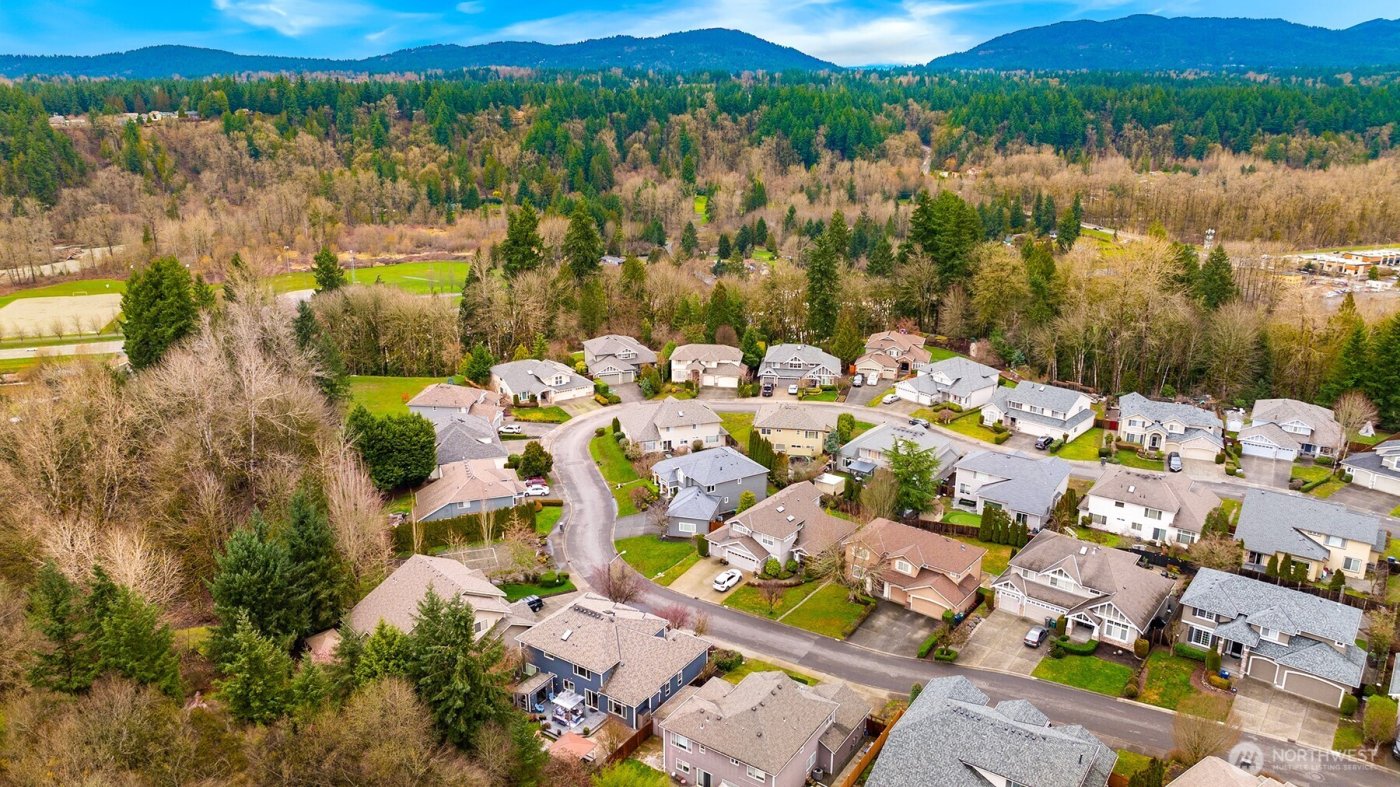 15749 142nd Place SE, Renton, WA 98058