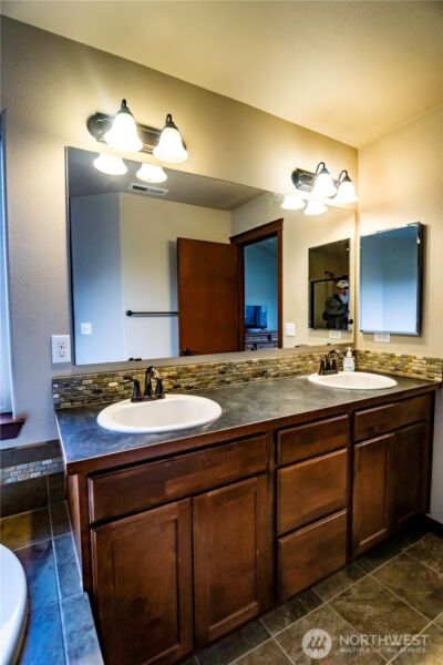 4646 ROCHELLE Street SE, Lacey, WA 98503 - Photo 14