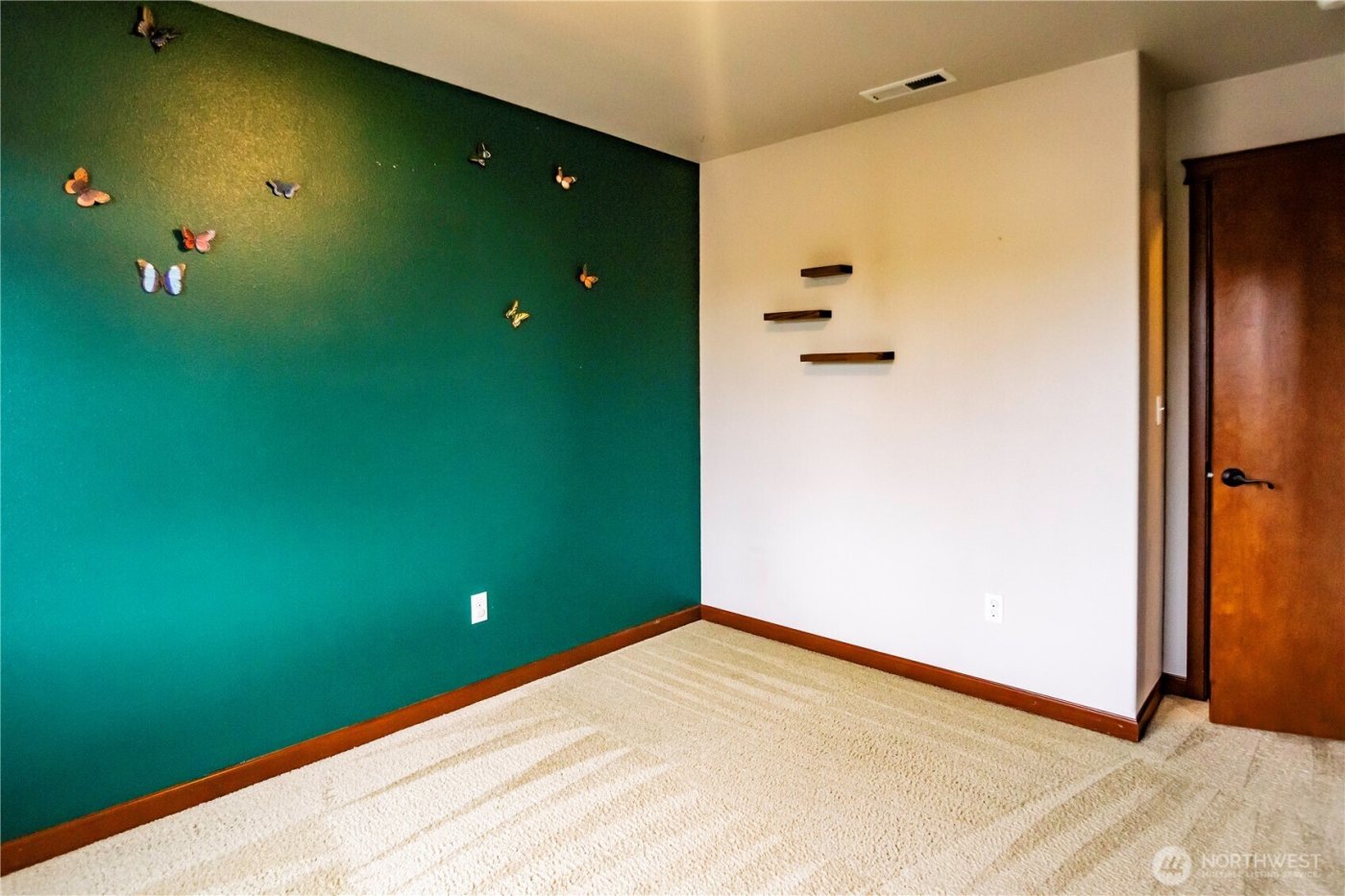 4646 ROCHELLE Street SE, Lacey, WA 98503