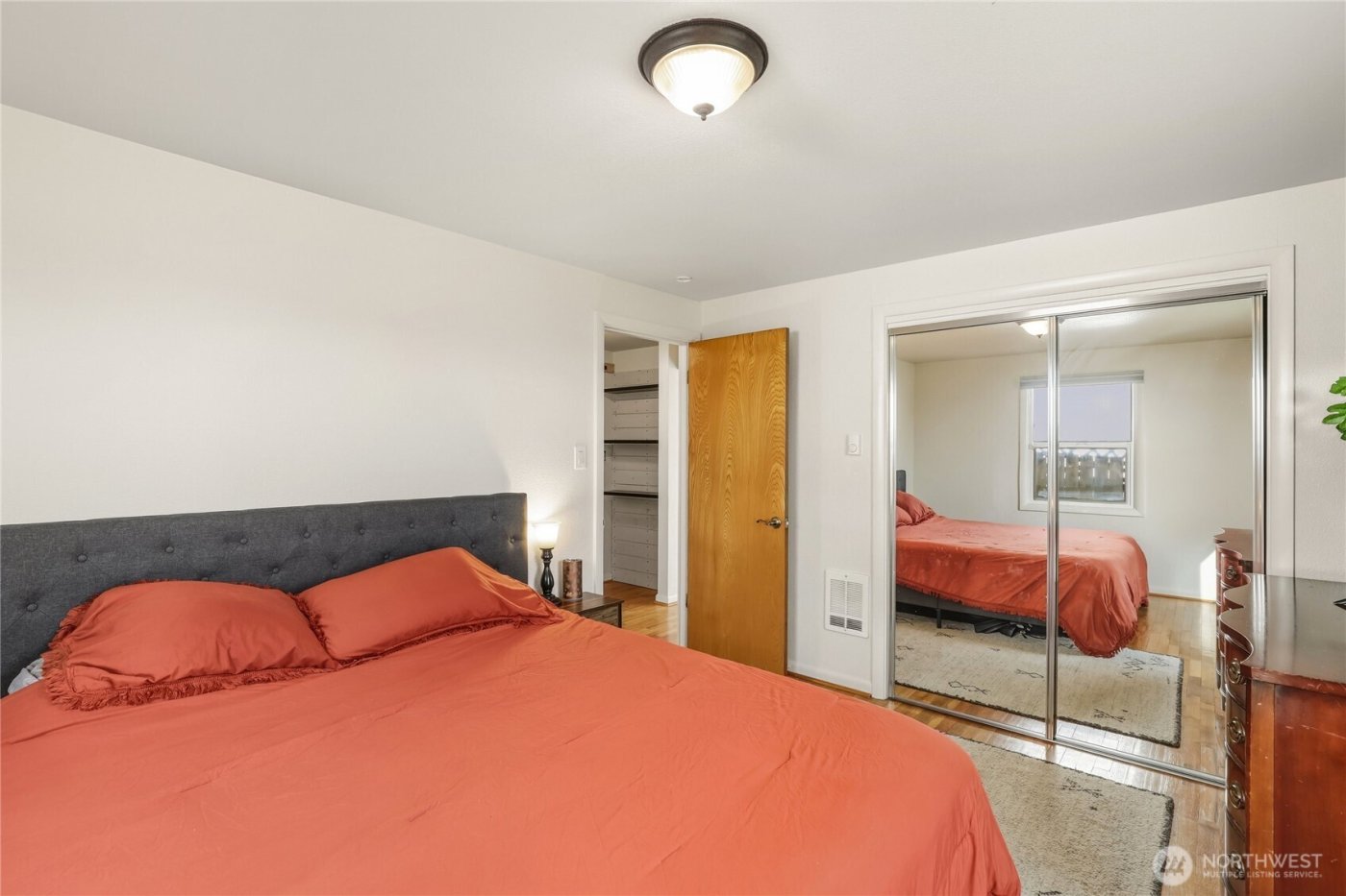 1034 S Market Boulevard , Chehalis, WA 98532