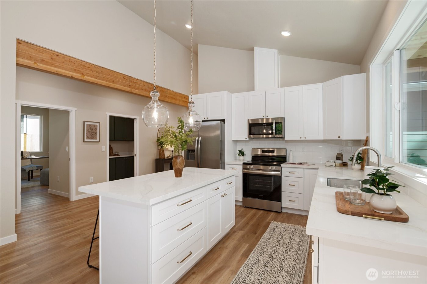 50 E Blackberry Lane , Union, WA 98592