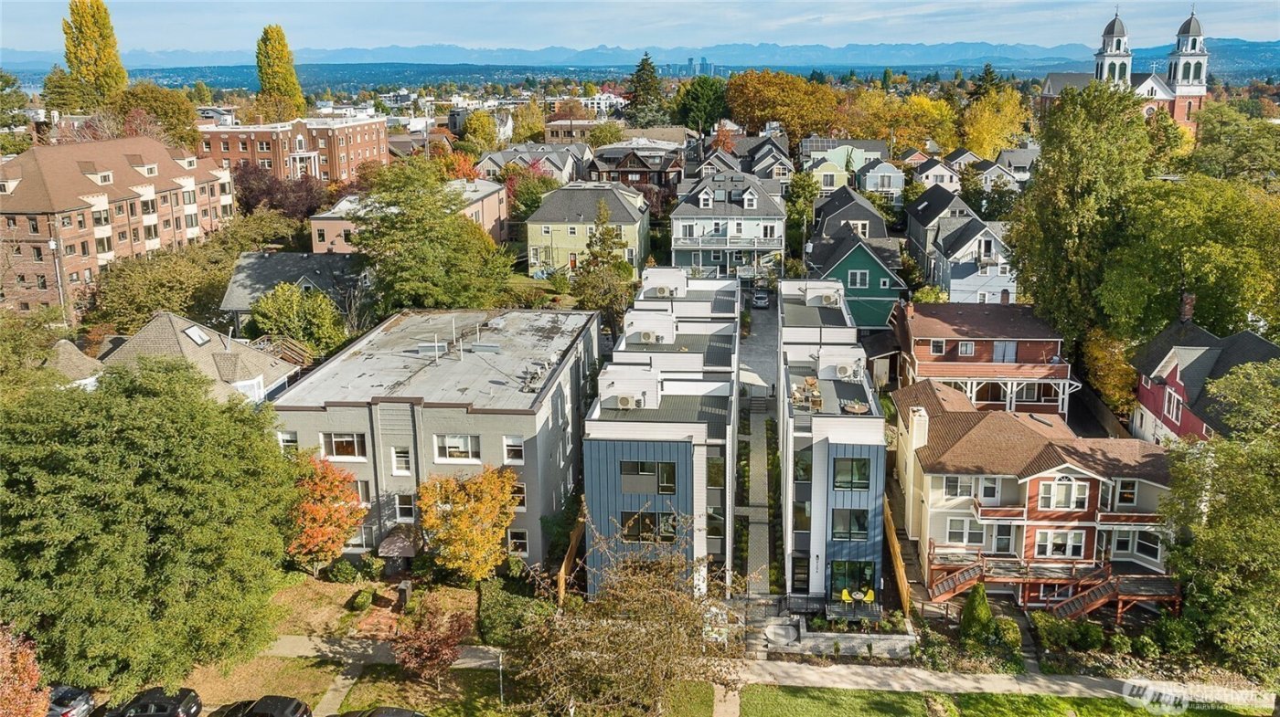 920 16th Avenue #B, Seattle, WA 98122