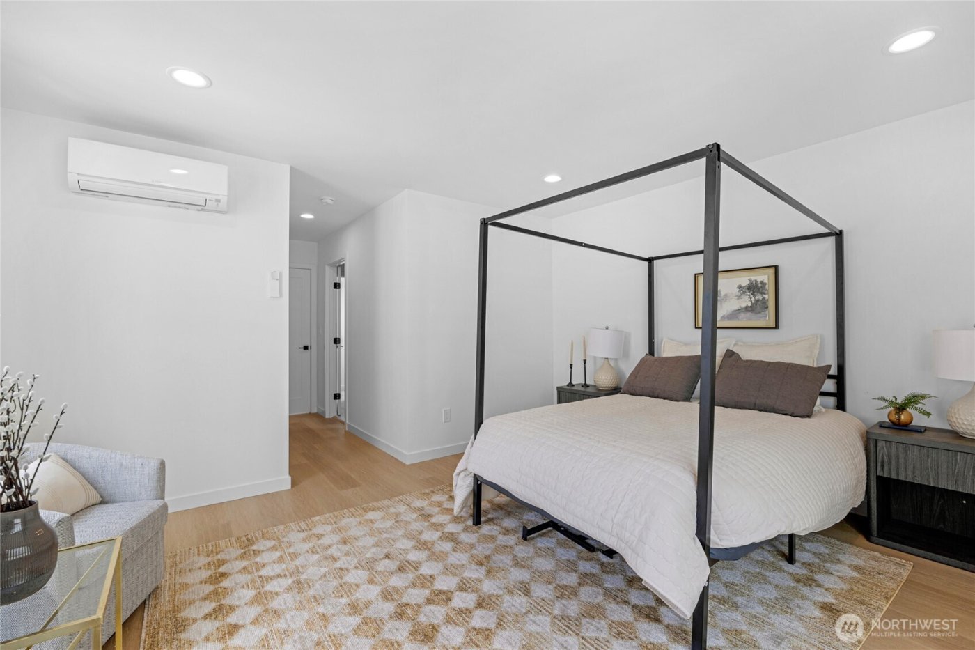 920 16th Avenue #B, Seattle, WA 98122