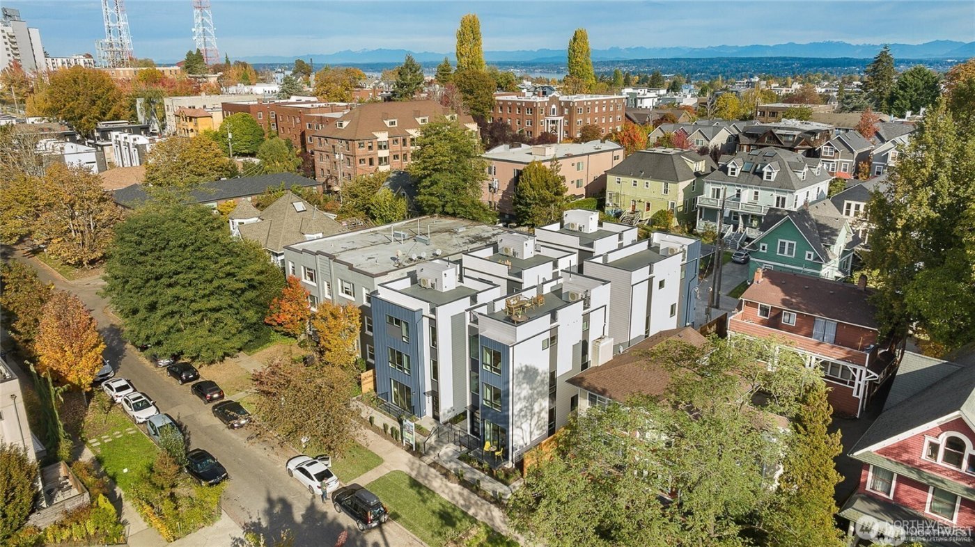 920 16th Avenue #B, Seattle, WA 98122