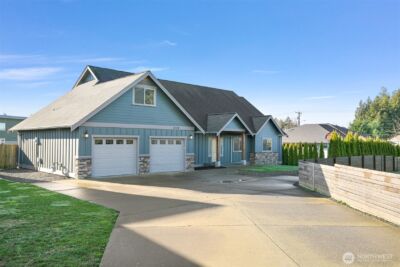 2102 Shortcake Lane , Lynden, WA 98264