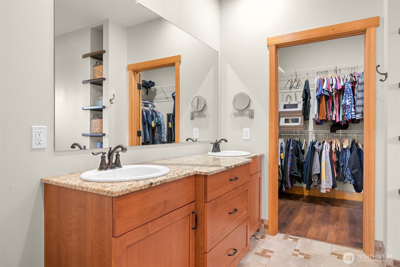 2102 Shortcake Lane , Lynden, WA 98264