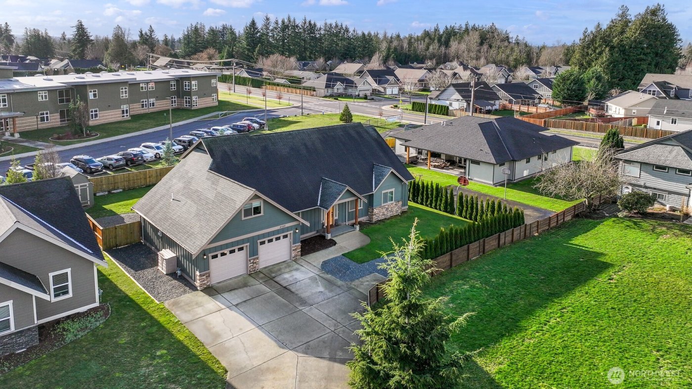 2102 Shortcake Lane , Lynden, WA 98264