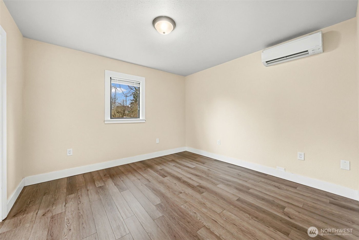 4612 33rd Street NE, Tacoma, WA 98422