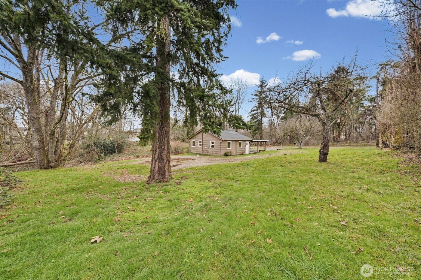 4612 33rd Street NE, Tacoma, WA 98422