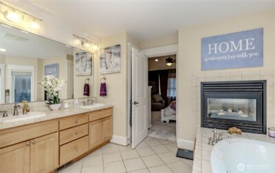 1829 SE 8th Place , Renton, WA 98057 - Photo 24