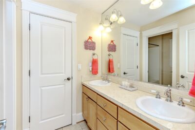 1829 SE 8th Place , Renton, WA 98057 - Photo 33