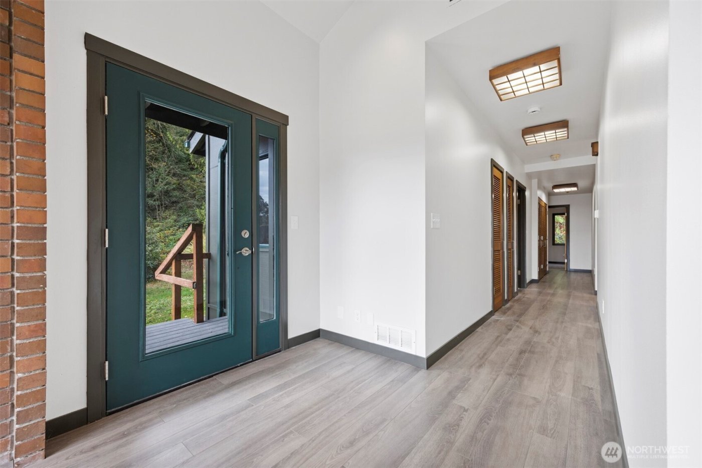 18928 Bow Hill Road , Burlington, WA 98233