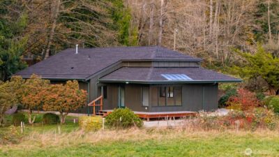 18928 Bow Hill Road , Burlington, WA 98233