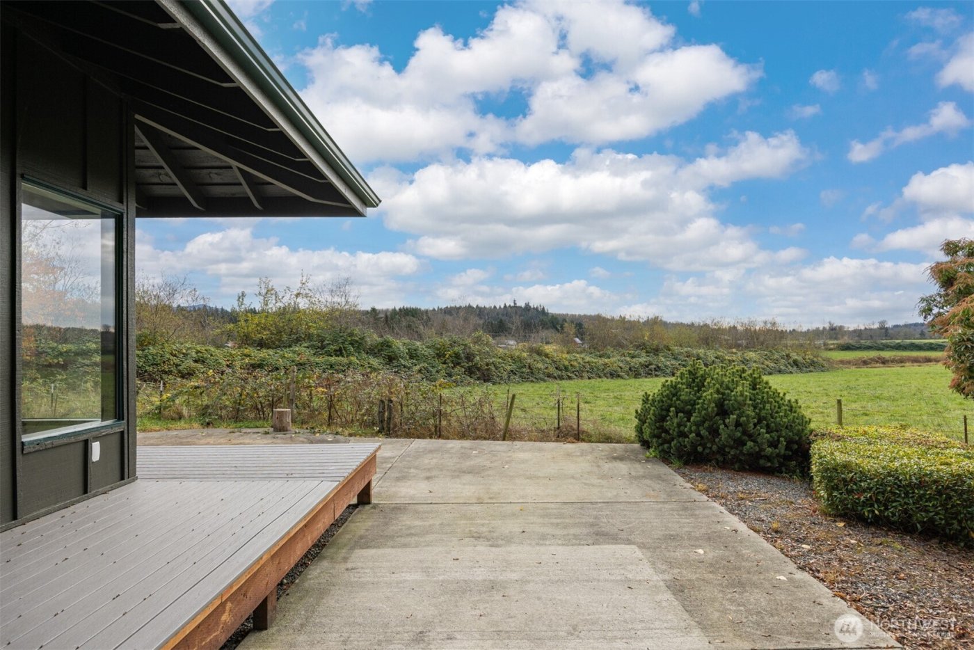 18928 Bow Hill Road , Burlington, WA 98233