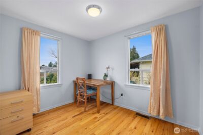 11437 Cornell Avenue S, Seattle, WA 98178 - Photo 17