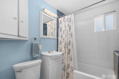 11437 Cornell Avenue S, Seattle, WA 98178 - Photo 20