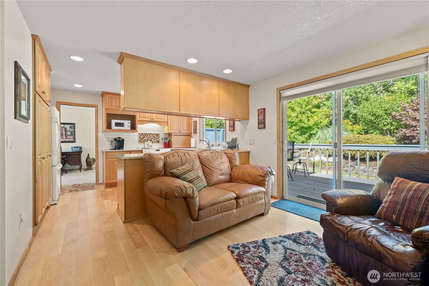 2631 Club Court #305, Mount Vernon, WA 98273