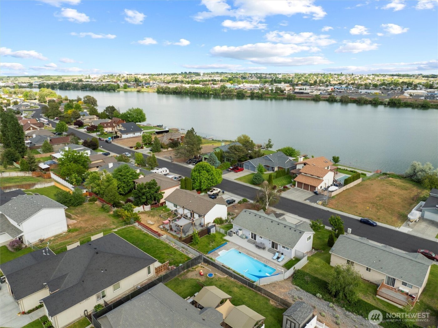 1032 Edgewater Lane , Moses Lake, WA 98837