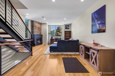 2833 3rd Avenue W, Seattle, WA 98119 - Photo 10