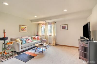 4415 40th Avenue SW, Seattle, WA 98116 - Photo 19