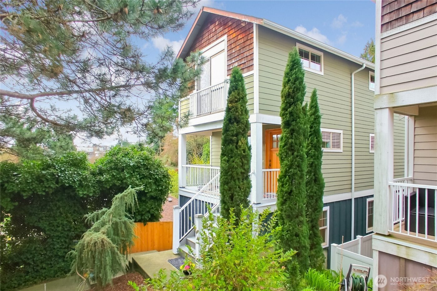 4415 40th Avenue SW, Seattle, WA 98116