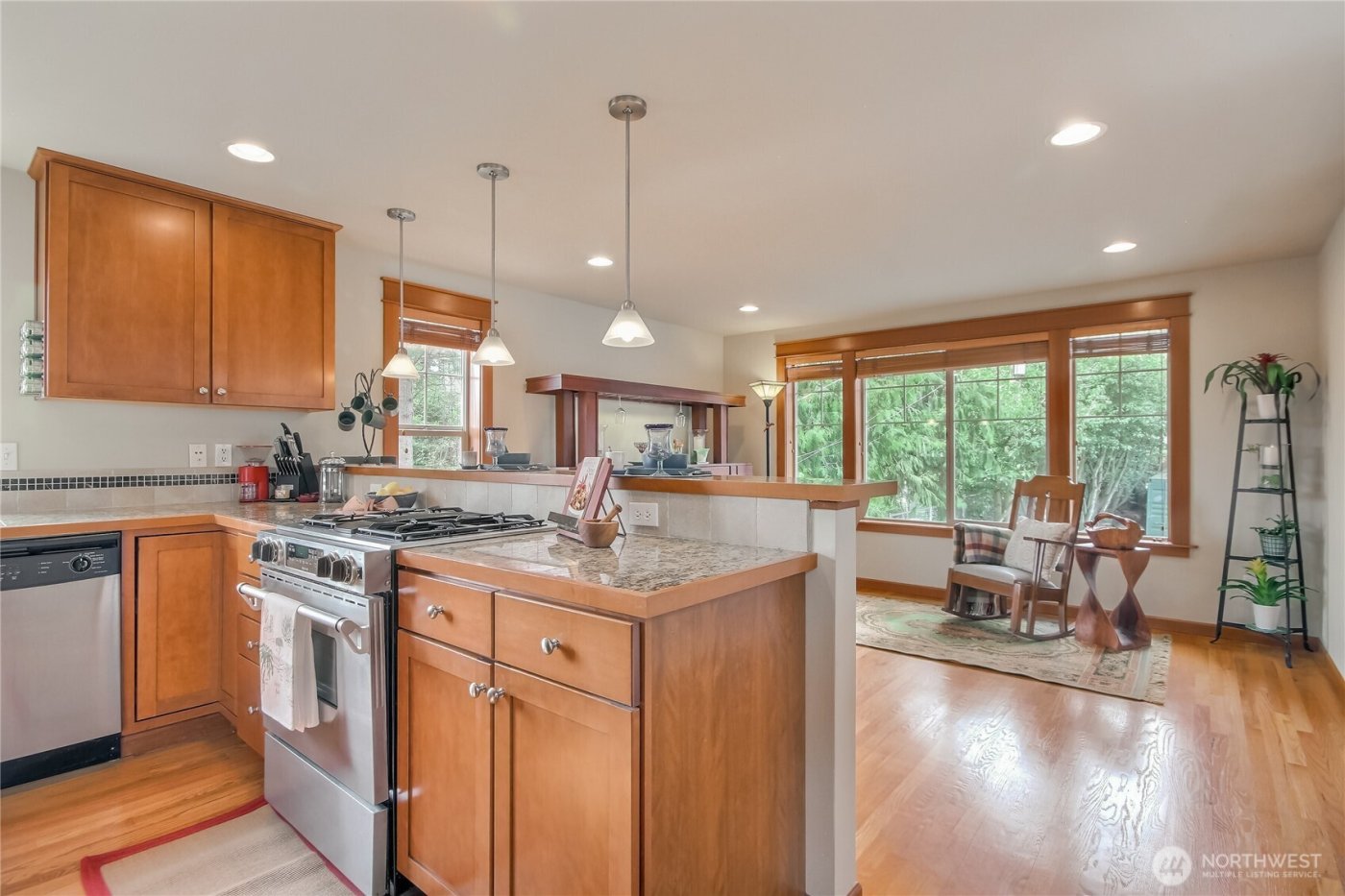 4415 40th Avenue SW, Seattle, WA 98116