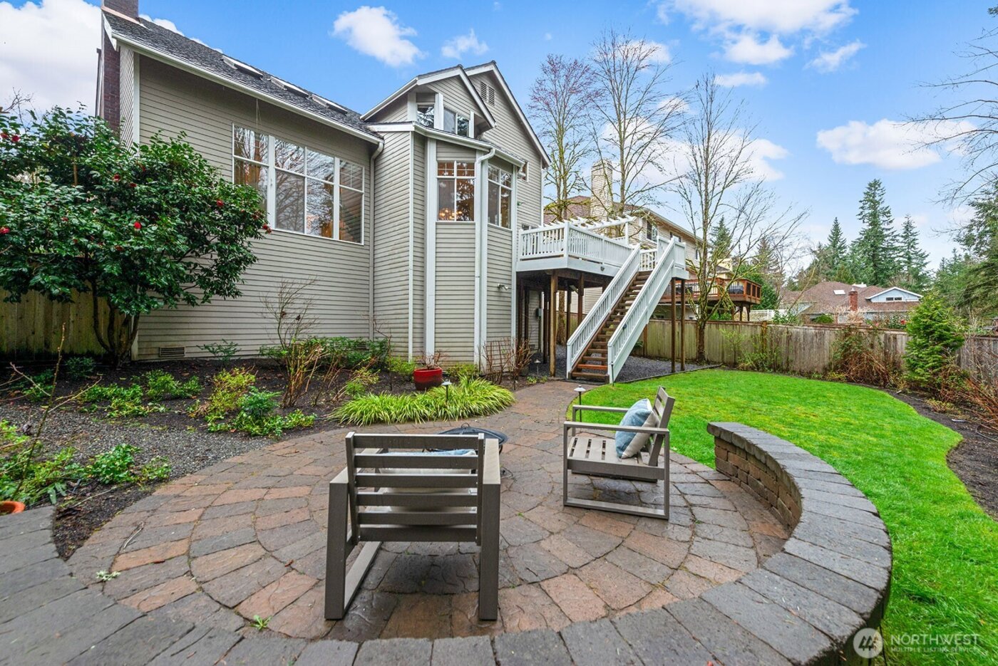 10810 177th Court NE, Redmond, WA 98052