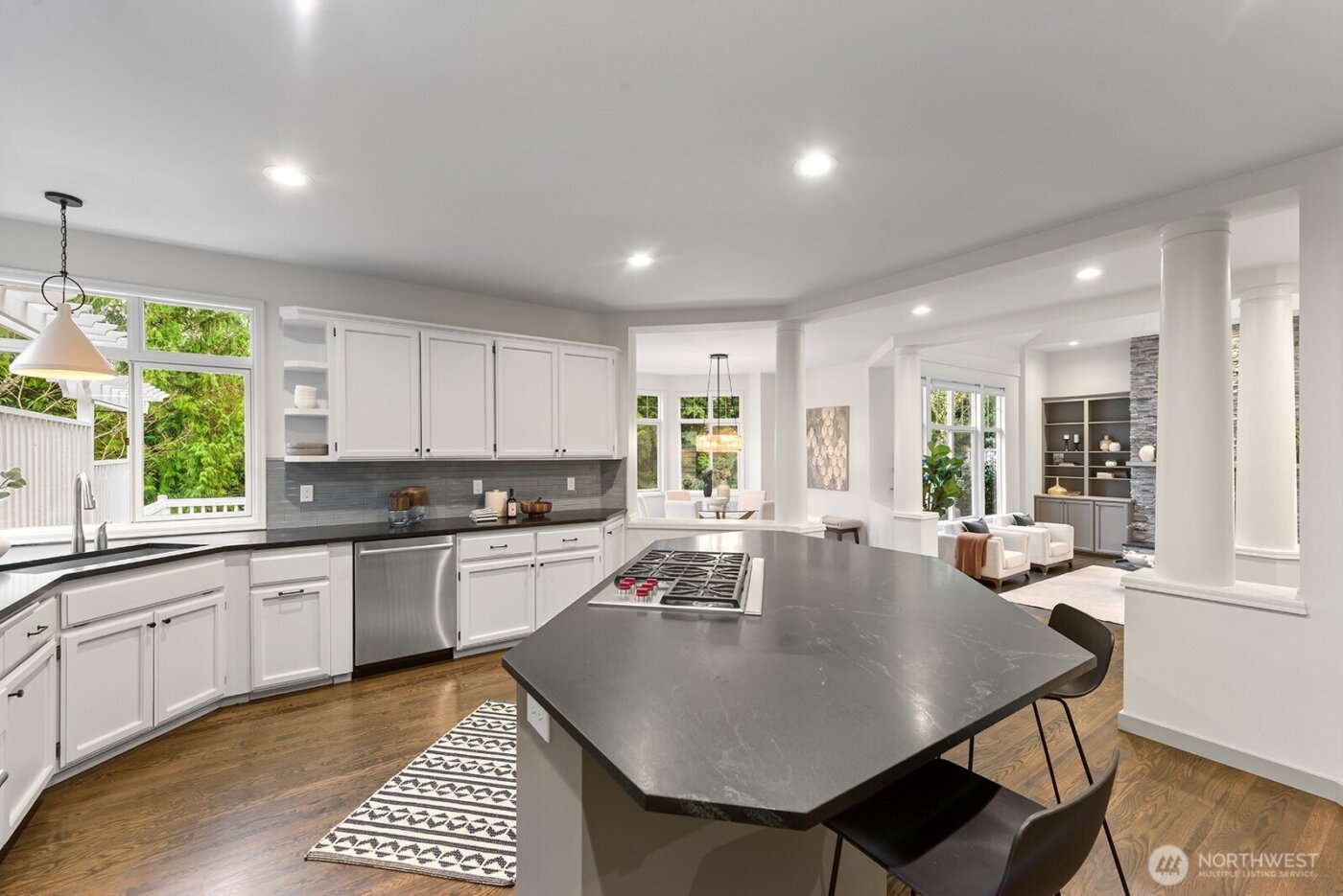 10810 177th Court NE, Redmond, WA 98052