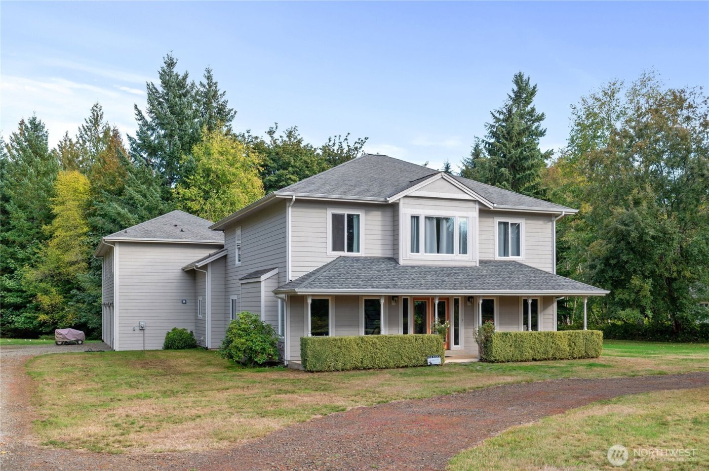 323 E Alderwood Road , Belfair, WA 98528