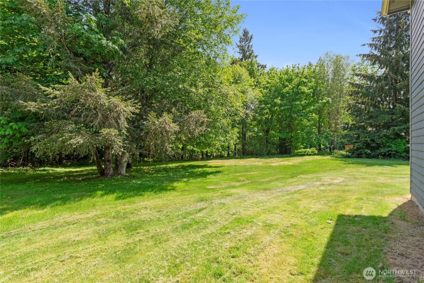 323 E Alderwood Road , Belfair, WA 98528