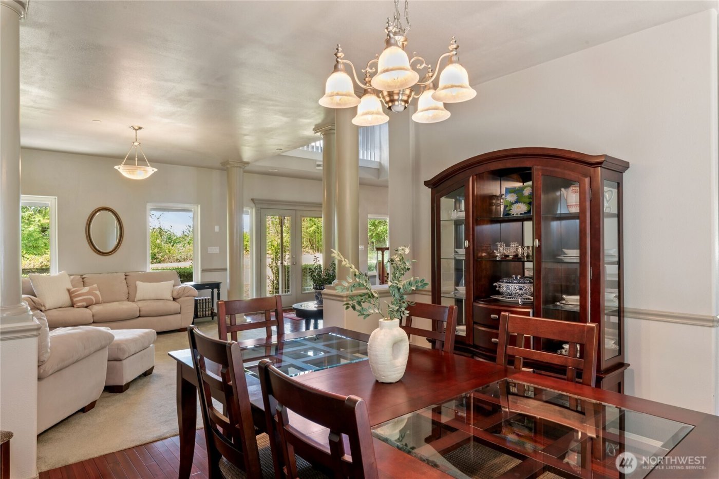 323 E Alderwood Road , Belfair, WA 98528