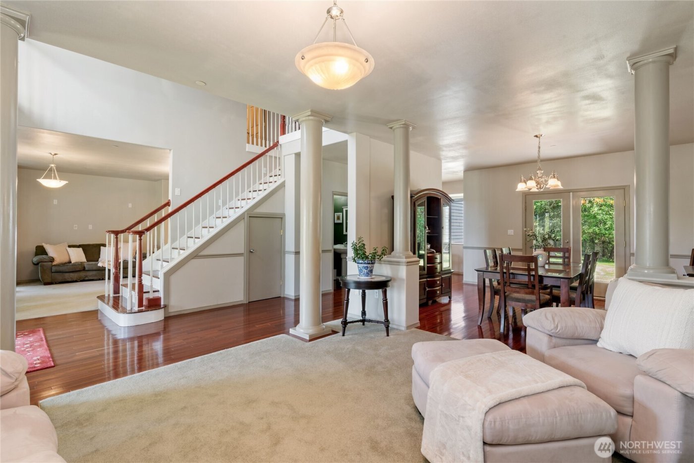 323 E Alderwood Road , Belfair, WA 98528