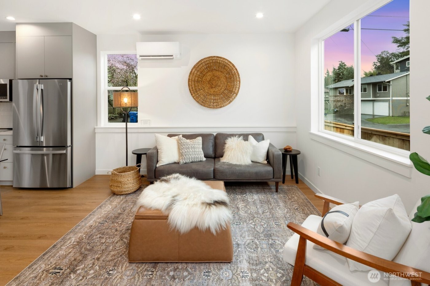 8841 Earl Avenue NW, Seattle, WA 98117