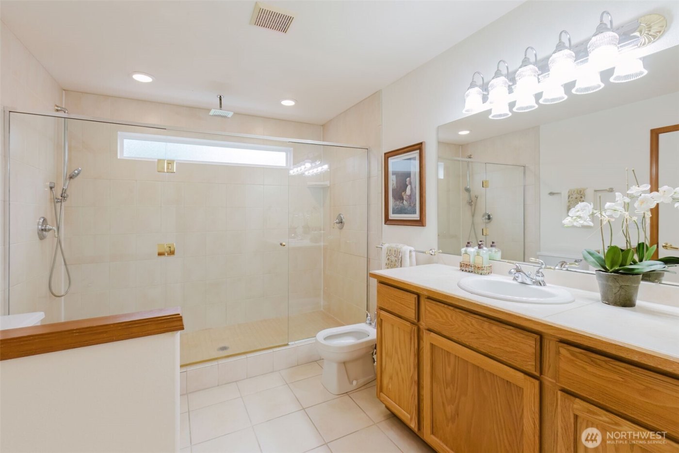 3523 E Calistoga Court , Port Orchard, WA 98366-4084