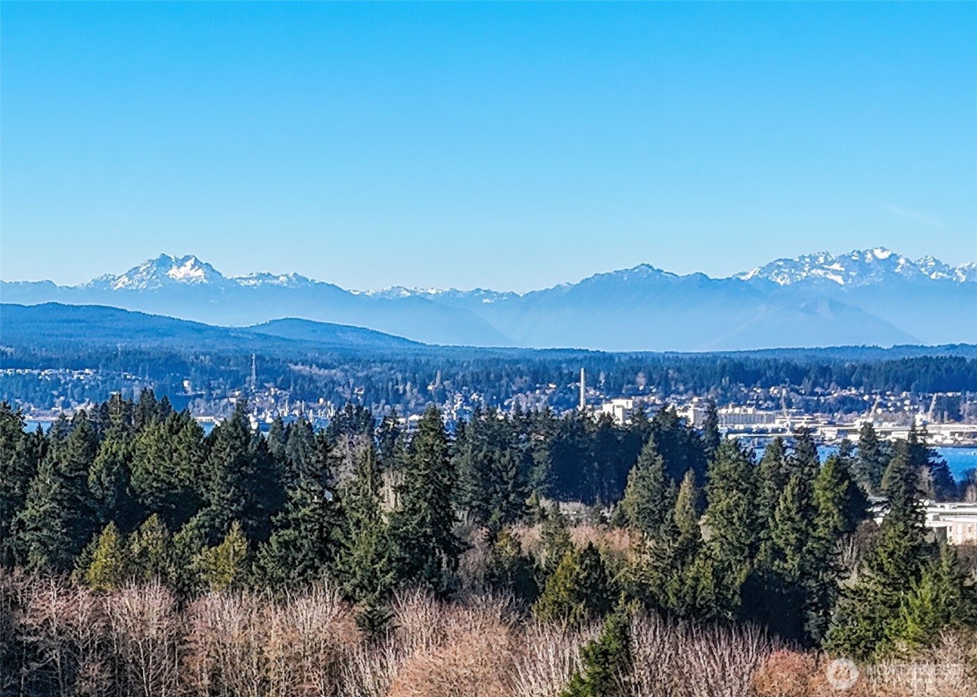 3523 E Calistoga Court , Port Orchard, WA 98366-4084