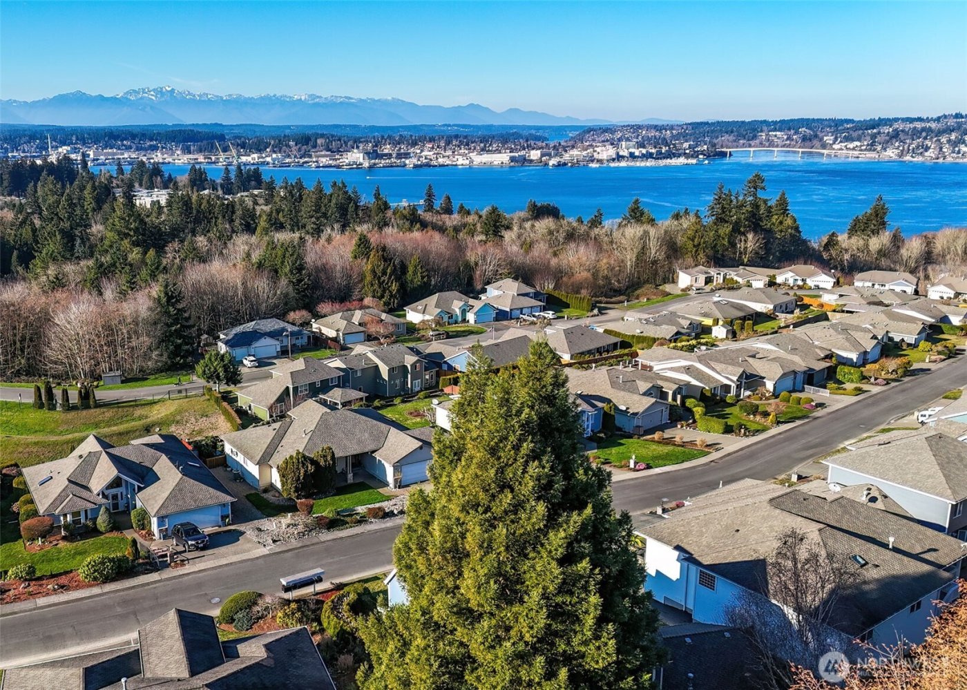 3523 E Calistoga Court , Port Orchard, WA 98366-4084