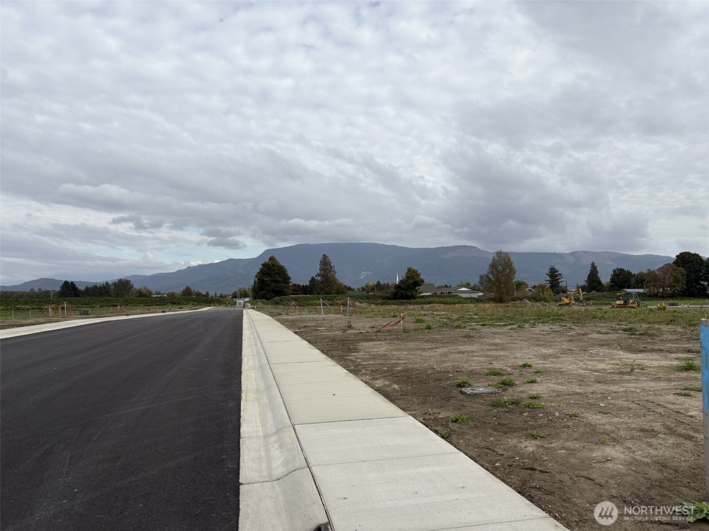 208 W 4th Street S, Everson, WA 98247